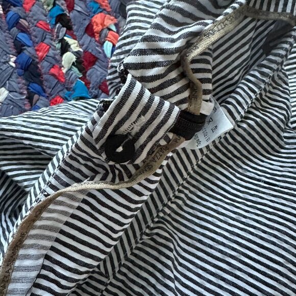 Piazza Sempione Audrey Seersucker Striped Capri Pants Women's Size Large Summer - Picture 15 of 16
